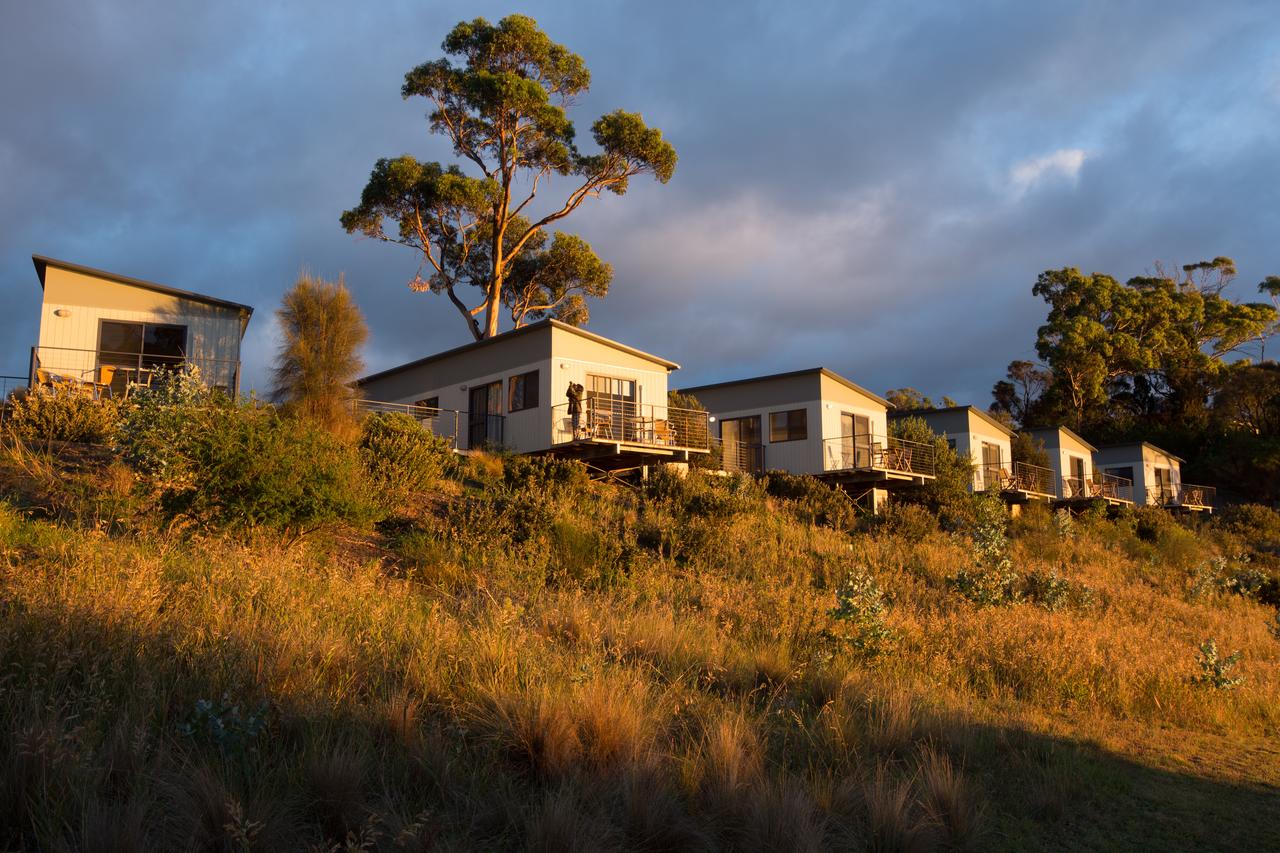 Dolphin Sands TAS Phillip Island Accommodation