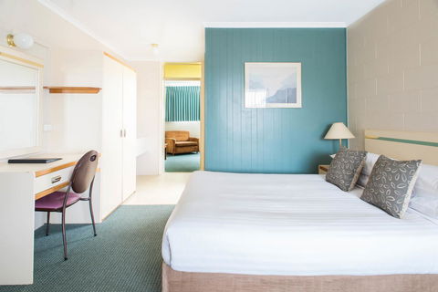Comfort Inn Devonport - Phillip Island Accommodation 18
