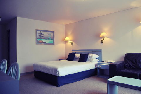 Comfort Inn Devonport - Phillip Island Accommodation 0