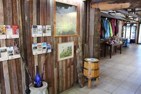 Tullah Lakeside Lodge - Phillip Island Accommodation 25