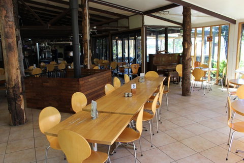 Tullah Lakeside Lodge - Phillip Island Accommodation 35
