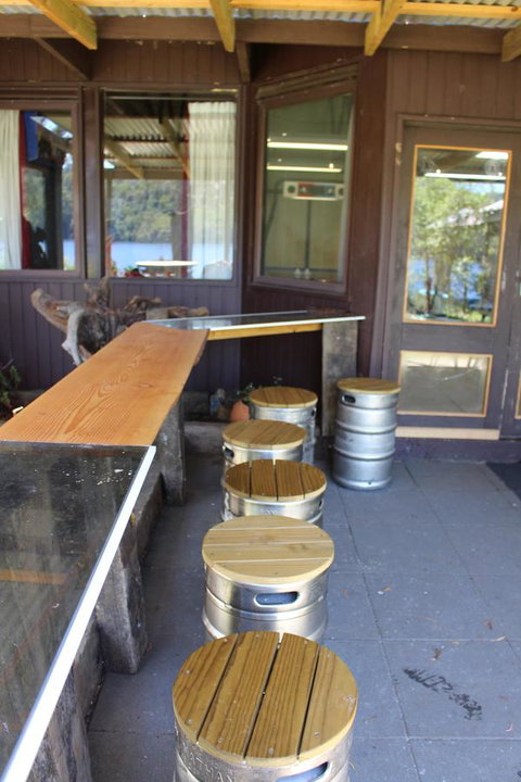 Tullah Lakeside Lodge - Phillip Island Accommodation 24