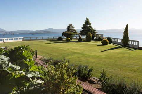 Wrest Point - Phillip Island Accommodation 17