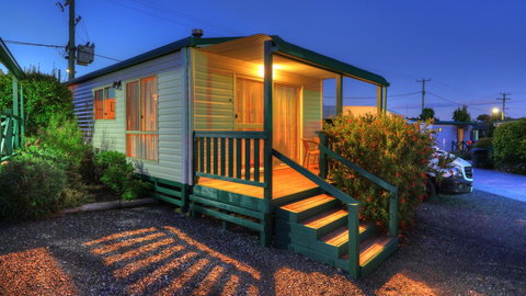 Bicheno Cabin Park - Phillip Island Accommodation 4