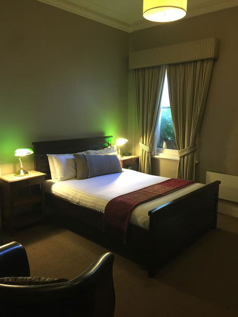 Clydesdale Manor - Phillip Island Accommodation 9