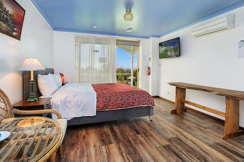 Harvey Farm Lodge - Phillip Island Accommodation 24
