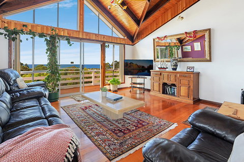 Harvey Farm Lodge - Phillip Island Accommodation 3