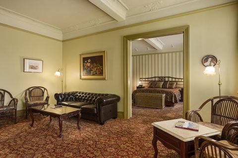Hadley\'s Orient Hotel - Phillip Island Accommodation 24