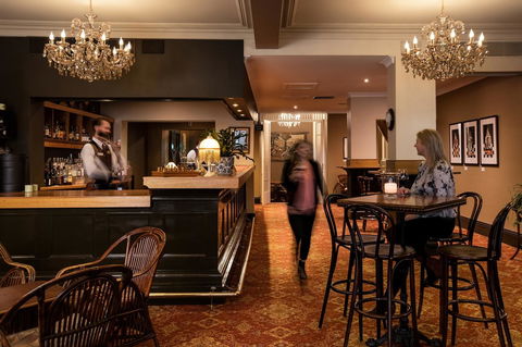 Hadley\'s Orient Hotel - Phillip Island Accommodation 15