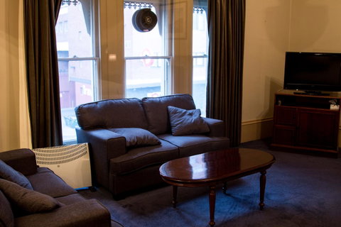 The Macquarie Hobart - Phillip Island Accommodation 17