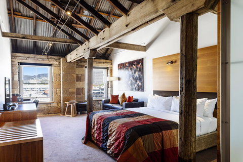 The Henry Jones Art Hotel - Phillip Island Accommodation 3