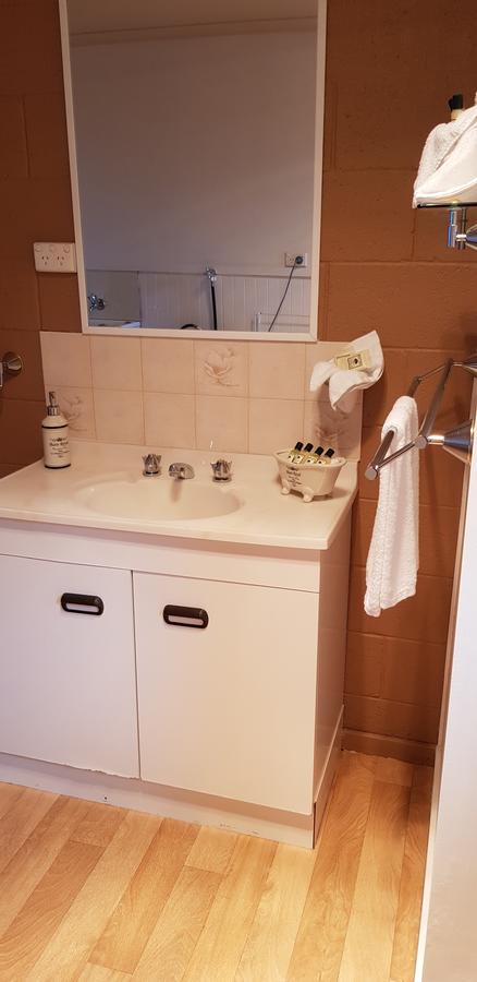 Blue Seas Holiday Villas - Phillip Island Accommodation 24