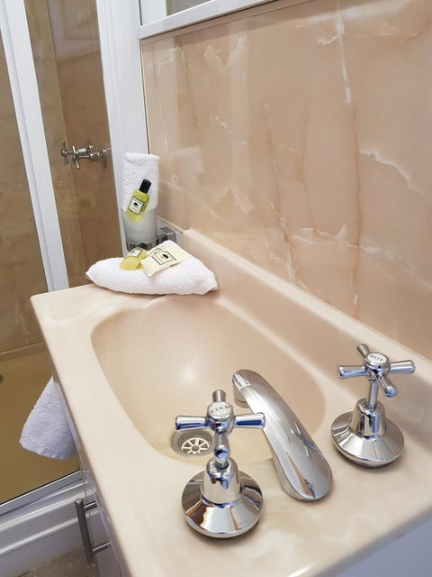 Blue Seas Holiday Villas - Phillip Island Accommodation 40