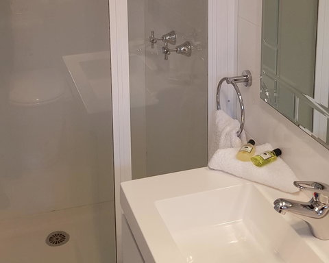 Blue Seas Holiday Villas - Phillip Island Accommodation 19