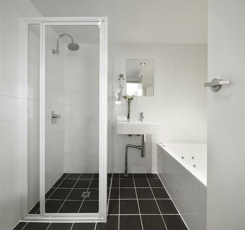 Travelodge Hotel Hobart - Phillip Island Accommodation 4