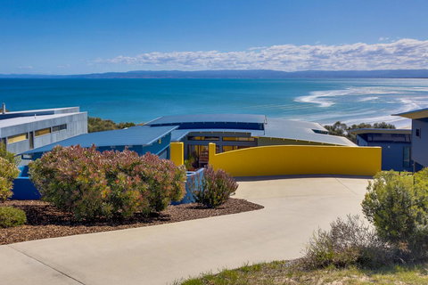 Banksy's By The Bay - Phillip Island Accommodation 0