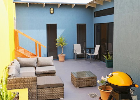 Banksy's By The Bay - Phillip Island Accommodation 1