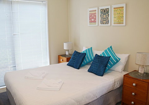 Banksy's By The Bay - Phillip Island Accommodation 11