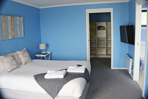 Banksy's By The Bay - Phillip Island Accommodation 9