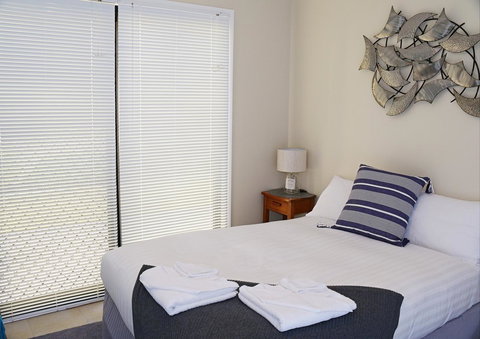 Banksy's By The Bay - Phillip Island Accommodation 10