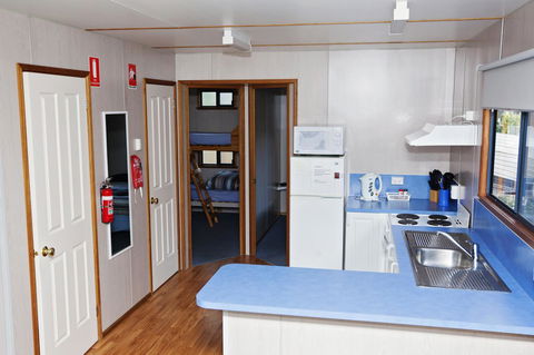 Seven Mile Beach Cabin And Caravan Park - Phillip Island Accommodation 11