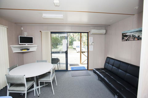 Seven Mile Beach Cabin And Caravan Park - Phillip Island Accommodation 12