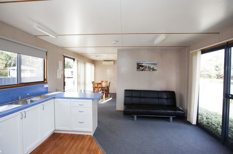 Seven Mile Beach Cabin And Caravan Park - Phillip Island Accommodation 6