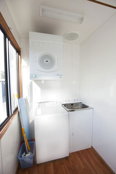 Seven Mile Beach Cabin And Caravan Park - Phillip Island Accommodation 5