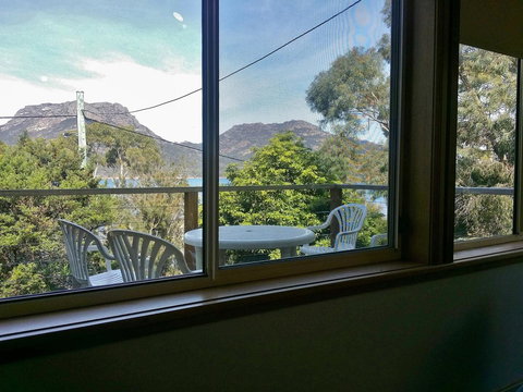 Freycinet Sanctuary 5 - Phillip Island Accommodation 9