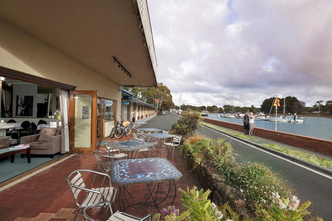 The Waterfront Wynyard - Phillip Island Accommodation 3