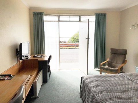 The Waterfront Wynyard - Phillip Island Accommodation 38