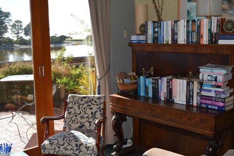 The Waterfront Wynyard - Phillip Island Accommodation 9