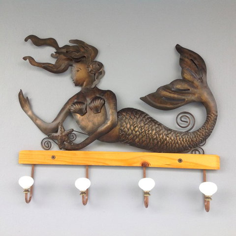 Mermaids Of Bicheno - Phillip Island Accommodation 18