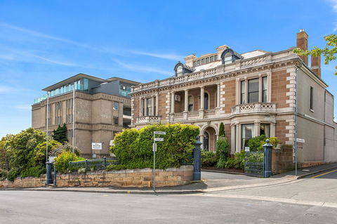 Lenna Of Hobart - Phillip Island Accommodation 7