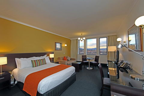 Lenna Of Hobart - Phillip Island Accommodation 4