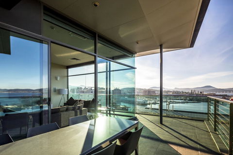 Lenna Of Hobart - Phillip Island Accommodation 32