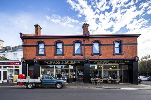 Lenna Of Hobart - Phillip Island Accommodation 15