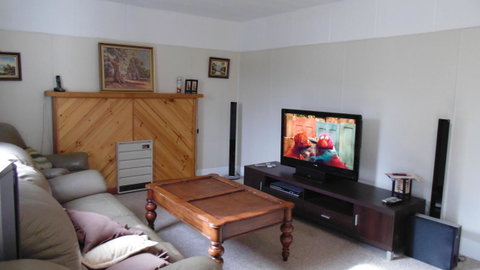 Maydena Chalet - Phillip Island Accommodation 4