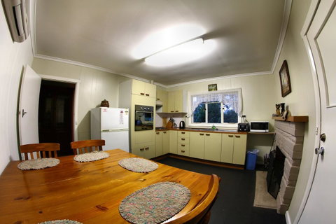 Maydena Chalet - Phillip Island Accommodation 9