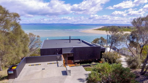 Cocktails With A View - Phillip Island Accommodation 16