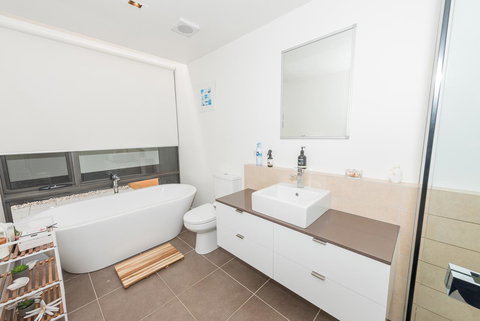 Cocktails With A View - Phillip Island Accommodation 13