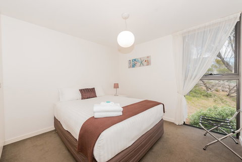 Cocktails With A View - Phillip Island Accommodation 9