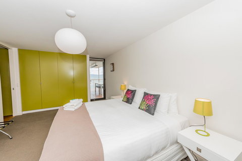 Cocktails With A View - Phillip Island Accommodation 7