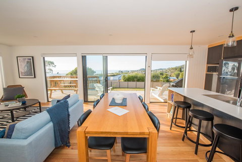 Beach House XIV - Phillip Island Accommodation 6