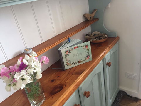 Driftwood-Cottage - Phillip Island Accommodation 6