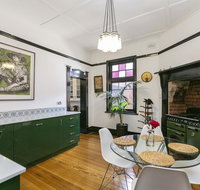 Insomnia on Elizabeth - Phillip Island Accommodation