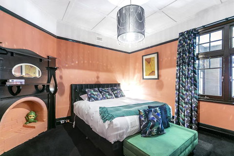 Insomnia On Elizabeth - Phillip Island Accommodation 2