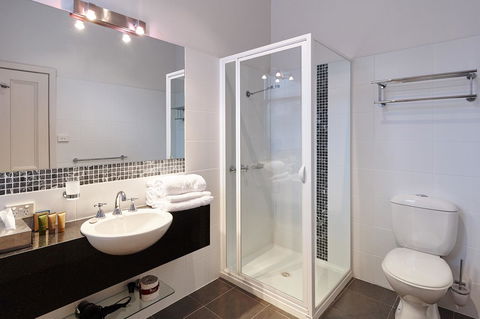 Auldington Hotel - Phillip Island Accommodation 7