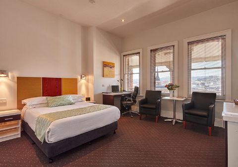 Auldington Hotel - Phillip Island Accommodation 5