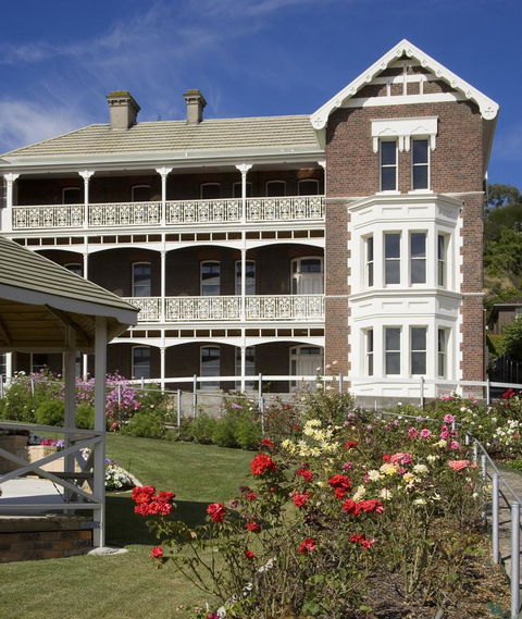 Auldington Hotel - Phillip Island Accommodation 0